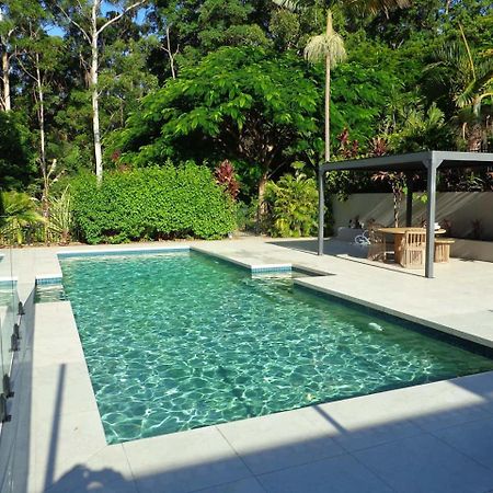 Hotel Noosa Buoys Tinbeerwah Exterior foto